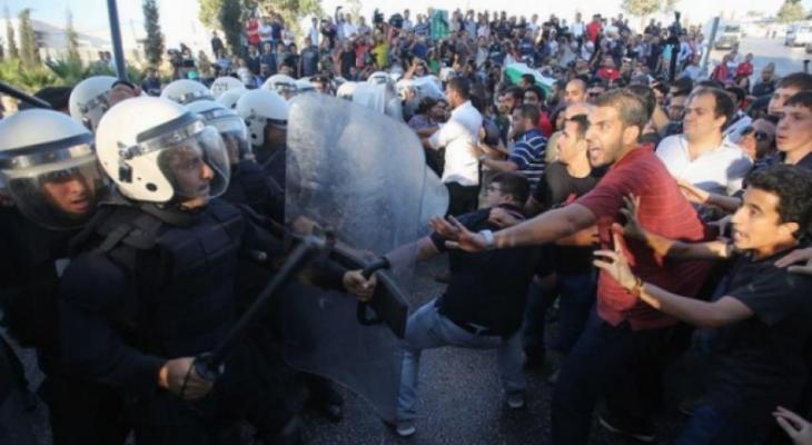 تخوف إسرائيلي من انفجار داخلي بين أقطاب السلطة على خلفية إضراب الأسرى  
