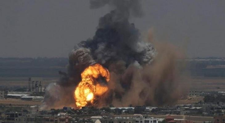 مدث بالصور: طائرات الاحتلال تستهدف مواقع وأراضِ في مختلف محافظات غزّة