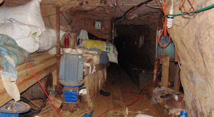 بالصور: الجيش المصري يُعلن عن اكتشاف نفق رئيسي متفرع منه 3 آخرين