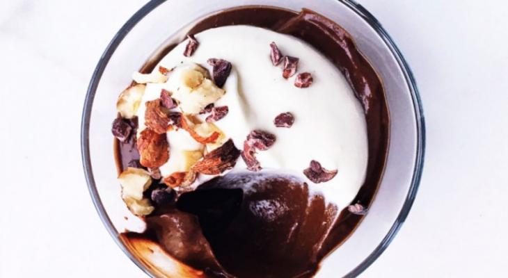 chocolate-avocado-pudding-980x490