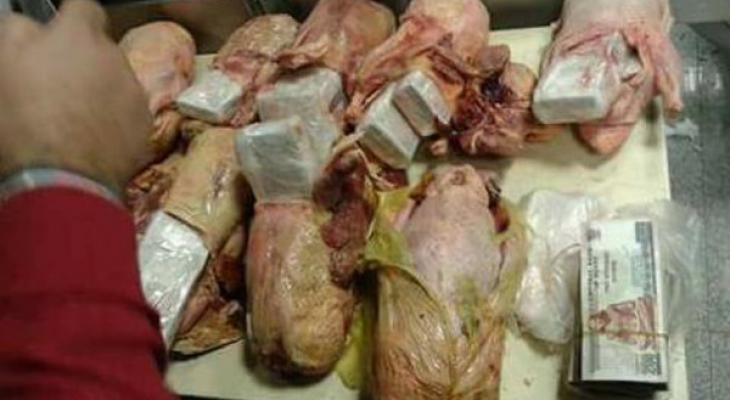 مصري يهرب مليون جنيه داخل بط مذبوح عبر مطار أسيوط