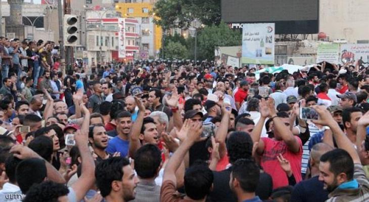 مظاهرات في بغداد احتجاجا على انقطاع الكهرباء.