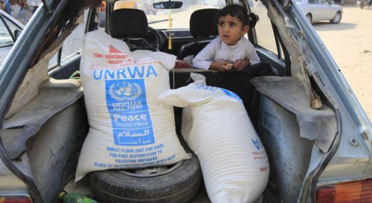 الأونروا تشرع بتوزيع مساعدات غذائية لحوالي 7000 عائلة في غزة