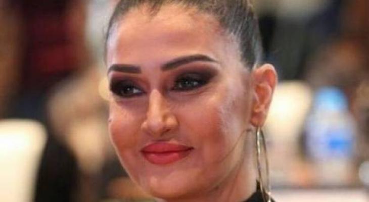 غادة عبدالرازق بفيديو مجنون يشعل مواقع التواصل.. وشاهدوا ابنتها بالحجاب!