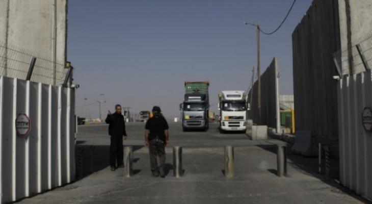 مصر تسمح بدخول الإسمنت والبضائع لـغزة عبر بوابة" صلاح الدين"