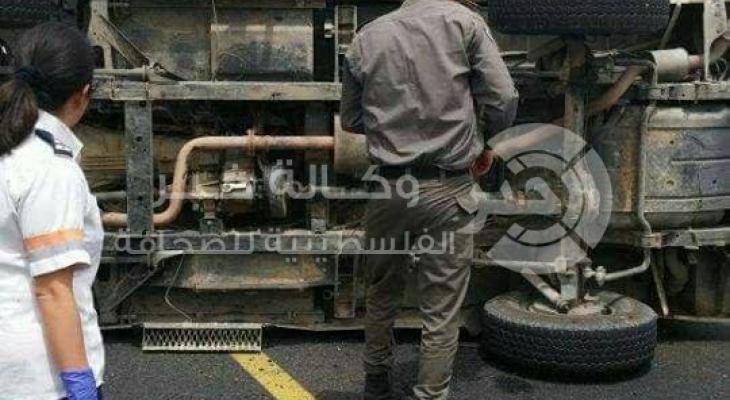 بالصور: إصابة جنديان إسرائيليان جراء انقلاب جيب قرب بيت لحم