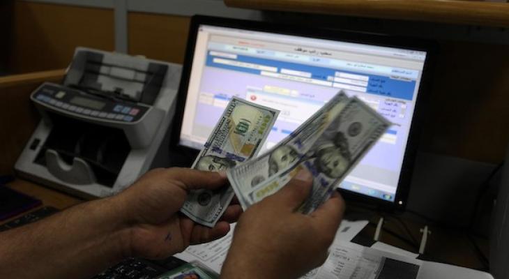 إسرائيل تكشف عن موقفها من دخول ثاني دفعات المنحة القطرية لغزة
