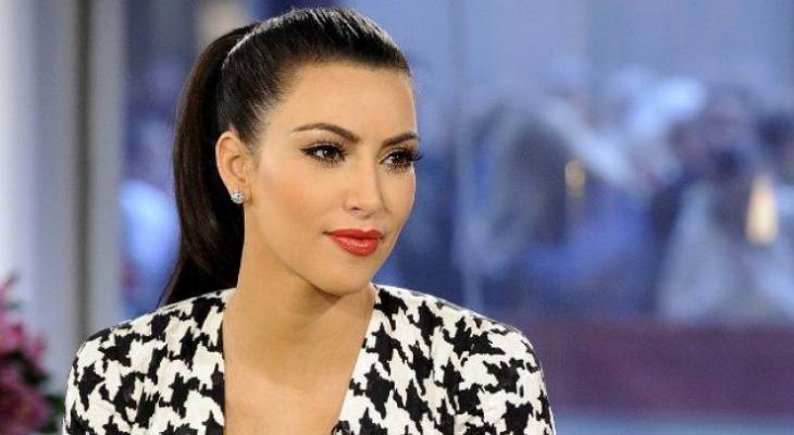 بالصورة : في يوم واحد فقط .. كيم كارداشيان تحقق 10 ملايين دولار، كيف؟!