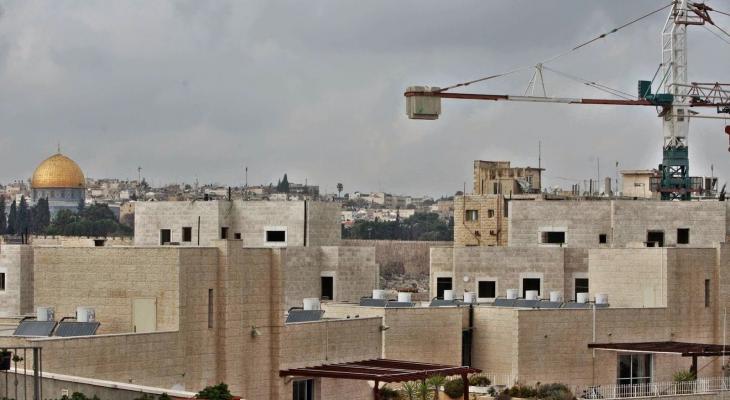 القدس الدولية: "إسرائيل" تواصل تنفيذ خطط التهويد وتحرّم الفلسطينيين من السكن بمدنهم