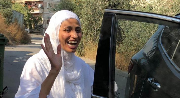 الاحتلال يفرج عن شاعرة من الداخل المحتل