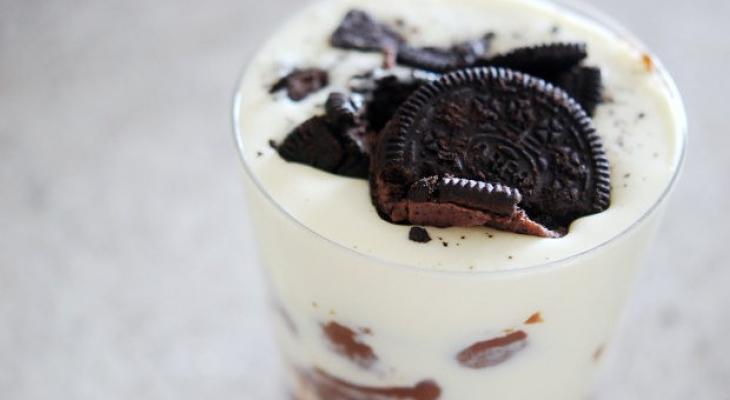 header_image_Main_Article_-_homemade_oreo_shake2.jpg