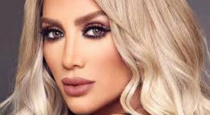 بالصور : مايا دياب بفستان ضيق يمنعها من التحرك