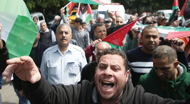 مسؤول فرنسي يؤكد حق الفلسطينيين في التظاهر السلمي