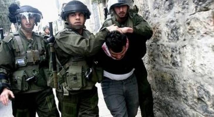 اعتقال فلسطيني بزعم مساعدته في تنفيذ عمليات بالقدس