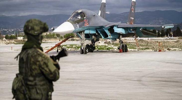 موسكو: إسقاط أهداف جوية صغيرة مجهولة قرب قاعدة حميميم
