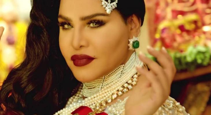 بالفيديو :أحلام تقبل بطن هذه المرأة.. فمن هي وما السبب؟