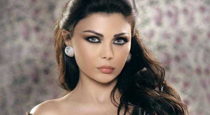 بالفيديو.. والدة هيفا تصوّرها وهي تتراقص بإثارة