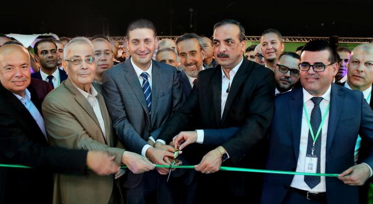 شركة "جوال" تفتتح معرضاً جديداً في ميدان فلسطين بمدينة غزة