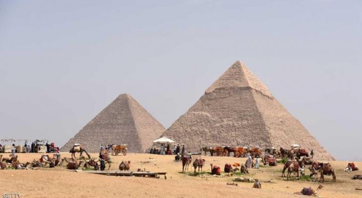 مصر تعلن "قفزة هائلة" في إيرادات السياحة