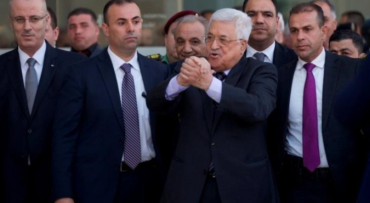 قناة عبرية تكشف عن شرط الرئيس عباس للعودة إلى قطاع غزة