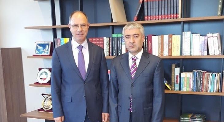 السفير مصطفى يبحث عدداً من قضايا التعاون الثنائي مع تركيا