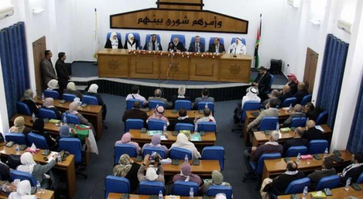 التشريعي بغزّة يُناقش تقرير الواقع المالي الحكومي 