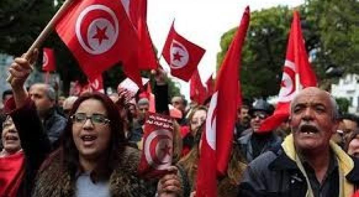 وفد فلسطيني يشارك بتظاهرة "شارع العالم" في تونس