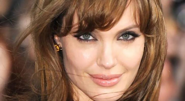 angelina-jolie-jpg-08618052754844491.jpg