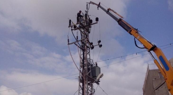 احتفال بافتتاح مشروع إعادة تأهيل شبكة الكهرباء في دير الغصون