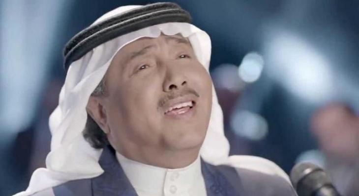 عبد الرحمن ابن محمد عبده يغني ويعزف فهل يحترف الفن؟