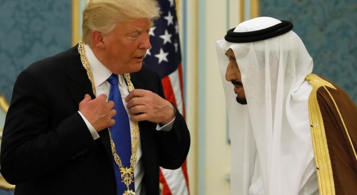 ترامب للمرة الرابعة يُطالب "السعودية" بدفع الأموال لأمريكا مقابل حمايتها