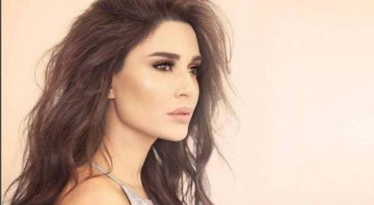 بالصورة : سيرين عبد النور مطلوبة للعدالة؟!