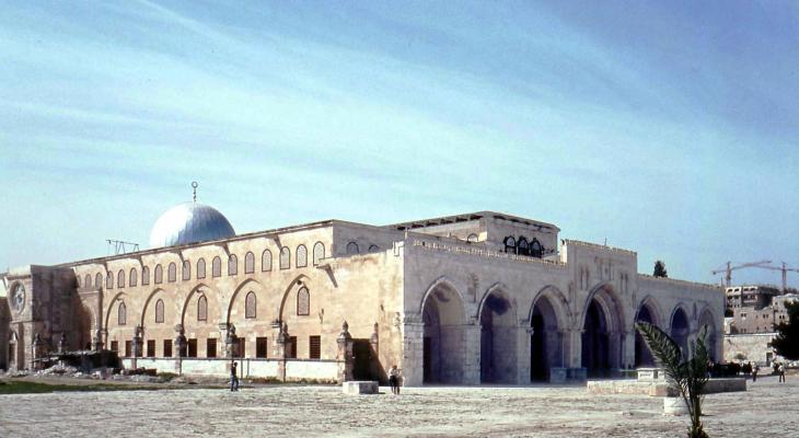 الاحتلال يفرج عن حارس المسجد الأقصى بشرط الإبعاد