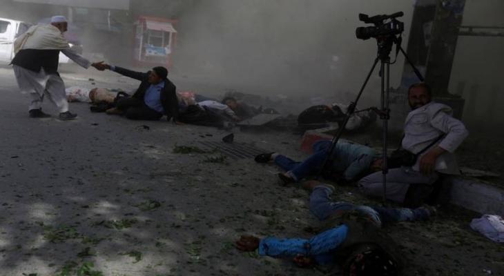 مقتل 21 شخصا بينهم صحفيين في تفجير مزدوج بالعاصمة الأفغانية كابول