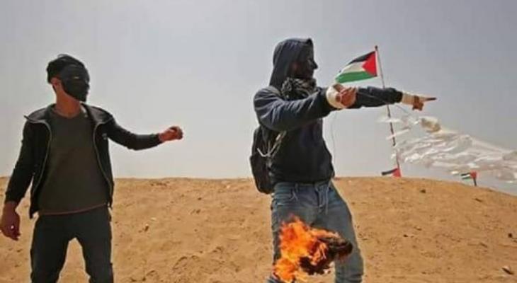 "الشباب الثائر" بغزة يعلن إعادة تفعيل وحدات البالونات الحارقة والمتفجرة