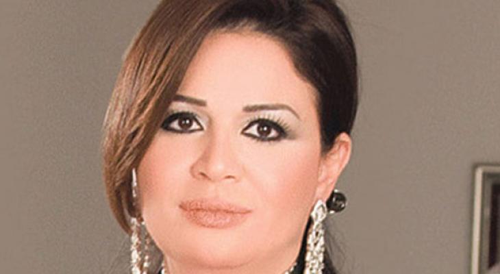 هذه هدية إلهام شاهين لوالدتها الراحلة بمناسبة عيد الأم