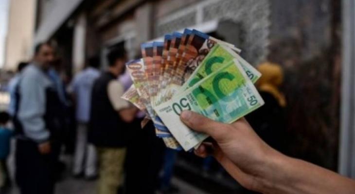 مصادر عبرية: إسرائيل ترفض تمويل موظفي غزة المدنيين من المنحة القطرية