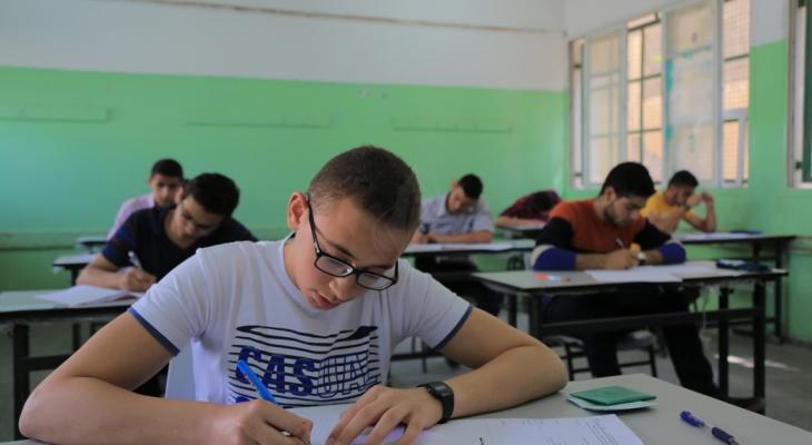 غزة: 6890 طالباً وطالبة يتقدمون لامتحان الثانوية العامة في دورته الثانية 