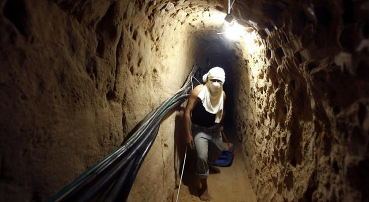 فُقدان آثار شخص والعثور على آخر جراء انهيار نفق جنوب قطاع غزة