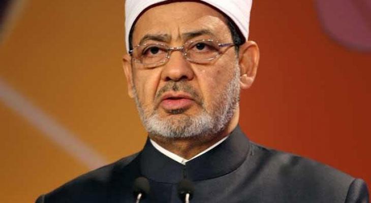 الدكتور احمد الطيب.jpg