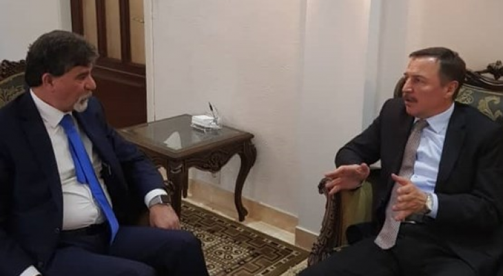 السفير :  أنورعبد الهادي يبحث مع سفير "روسيا" آخر التطورات