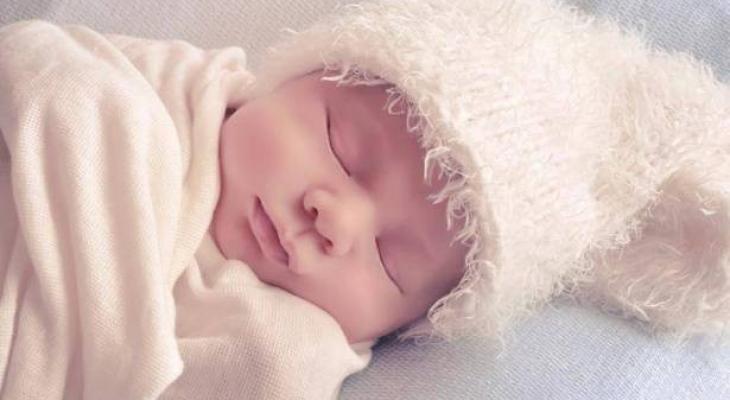 baby555_222236_large.jpg