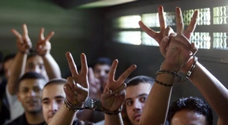 بالأسماء: الاحتلال يُفرج عن 3 أسرى من غزة اليوم