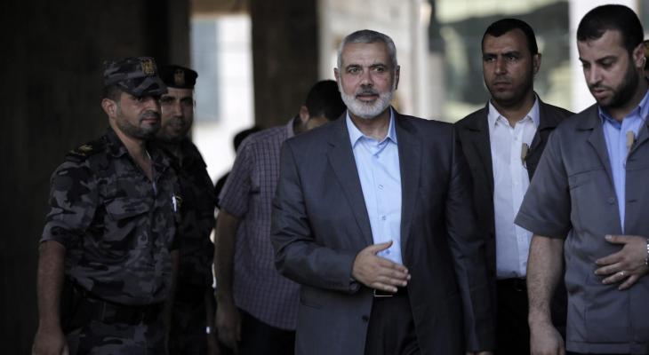 هآرتس: مصر تضغط على حماس لتسليم غزة للسلطة