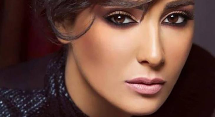 بالصور كندة حنا وإطلالة مثيرة