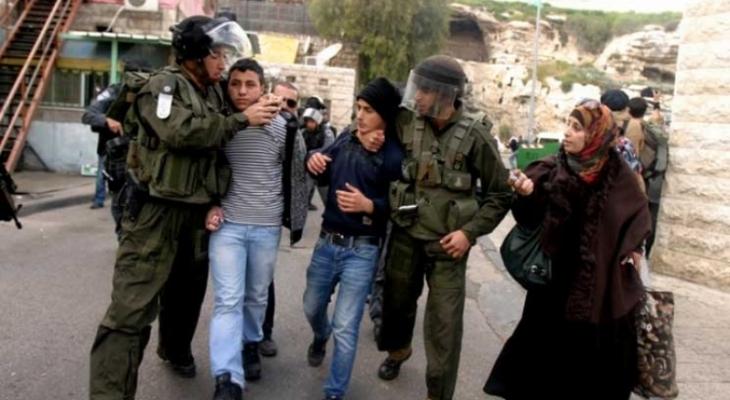 الاحتلال يعتقل شابين من القدس