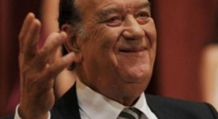ستندهش وتنصدم : صورة حسن حسني تفاجئ الجميع..هل تغير ؟!