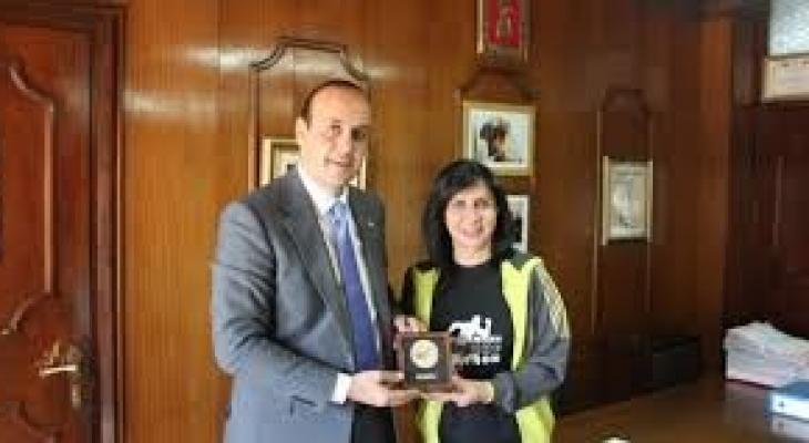 اتفاقية توأمة بين  بلدية بيت لحم وبابون لدعم التبادل السياحي