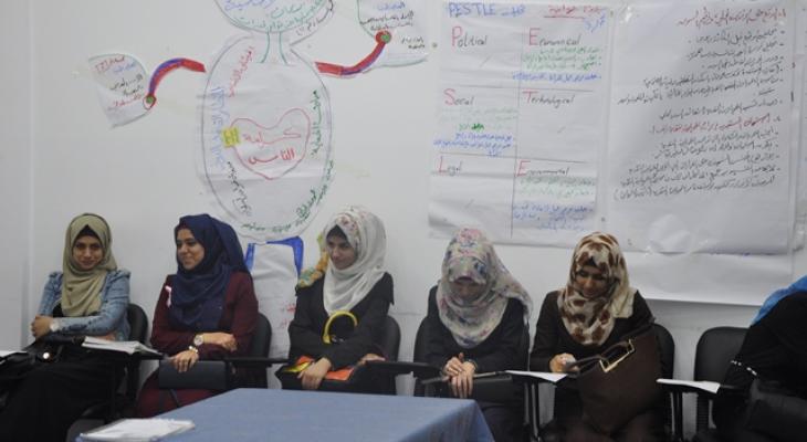 اختتام فعاليات "أكتوبر الوردي" لمرضى سرطان الثدي