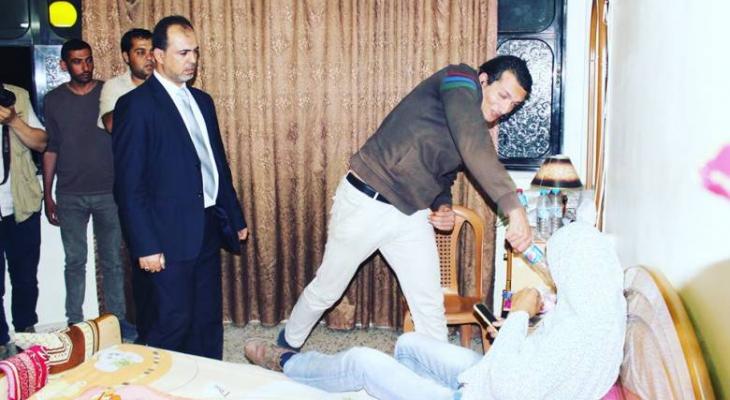 قتلة المواطن "العواودة" يمثلون جريمتهم